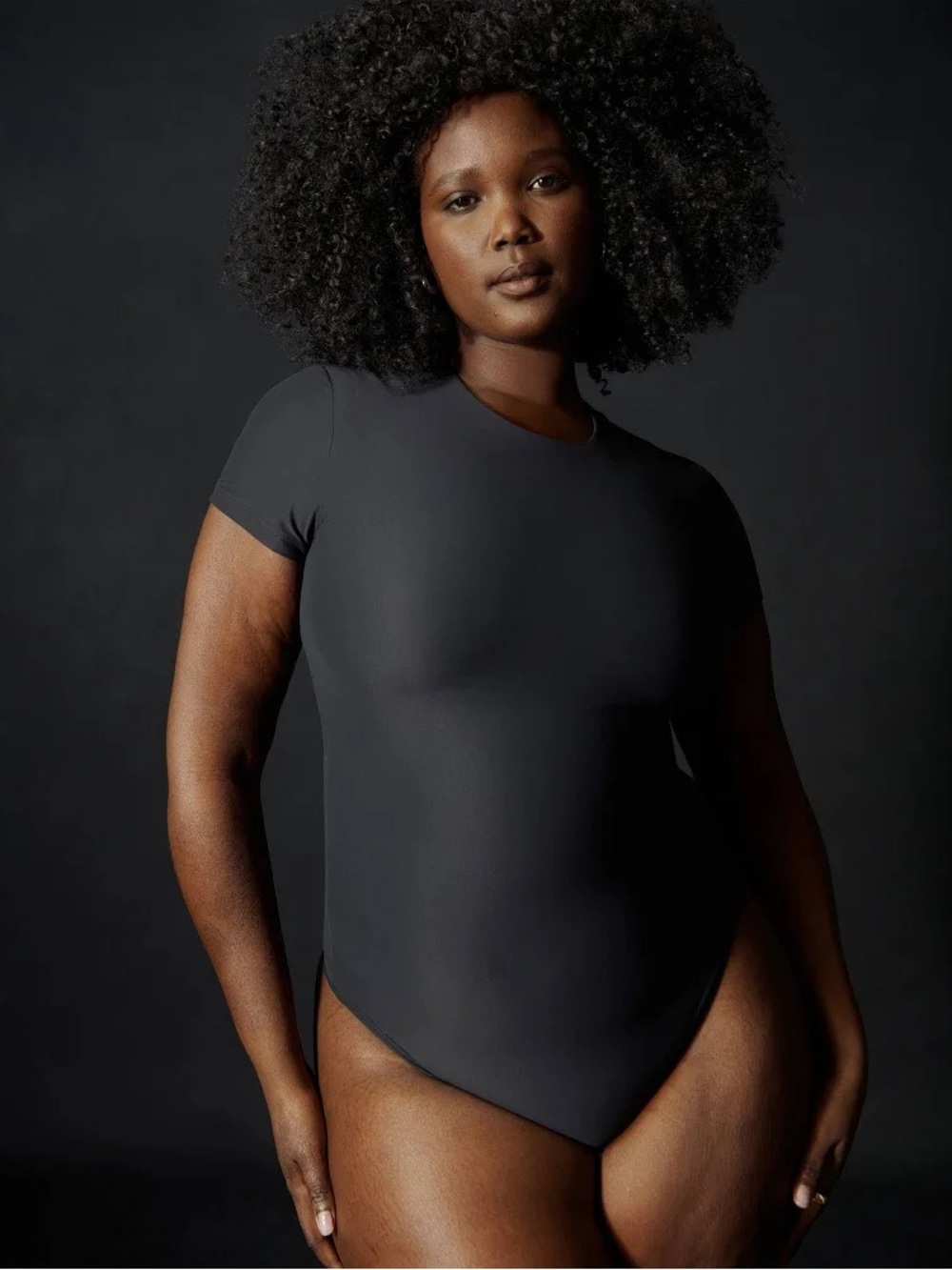 Abercrombie & Fitch Black Short Sleeve Scoop-Neck Bodysuit